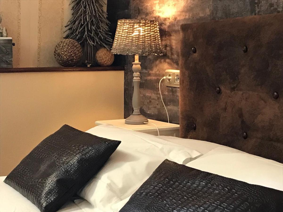 Bed and Breakfast La Chouannerie Pouzauges Esterno foto