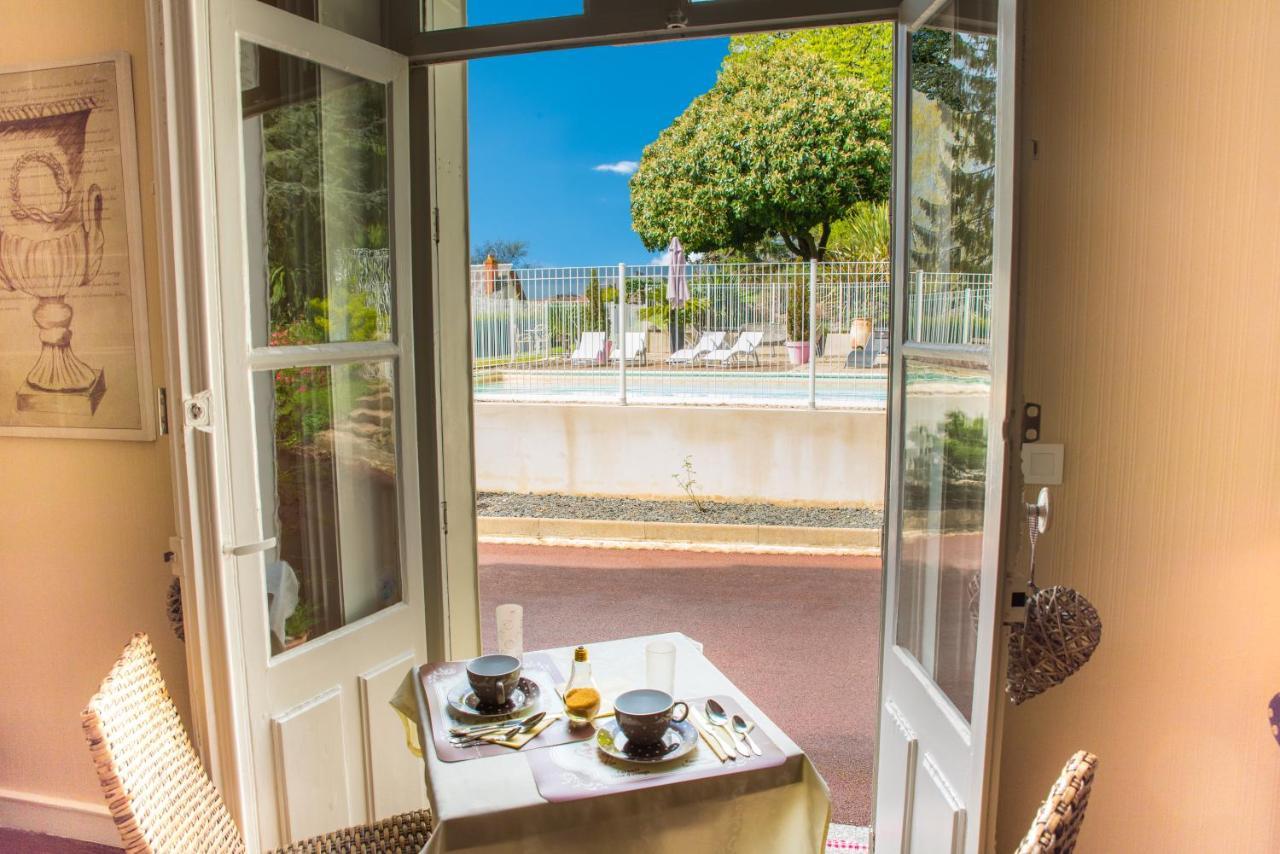 Bed and Breakfast La Chouannerie Pouzauges Esterno foto