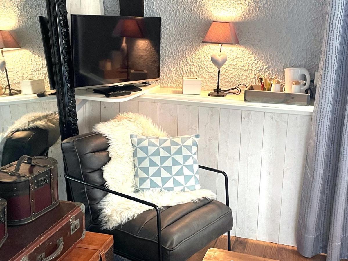 Bed and Breakfast La Chouannerie Pouzauges Esterno foto