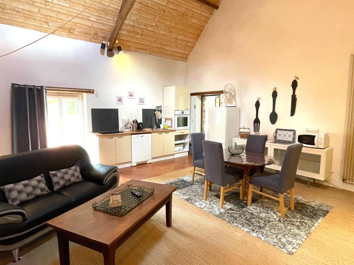 Bed and Breakfast La Chouannerie Pouzauges Esterno foto