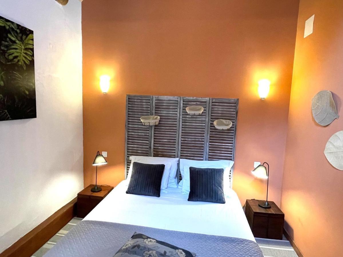 Bed and Breakfast La Chouannerie Pouzauges Esterno foto