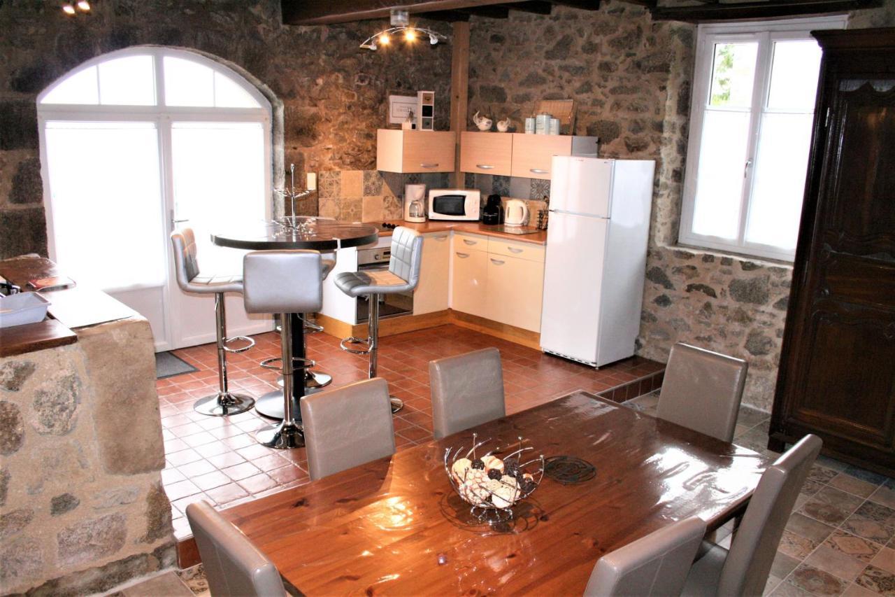 Bed and Breakfast La Chouannerie Pouzauges Esterno foto